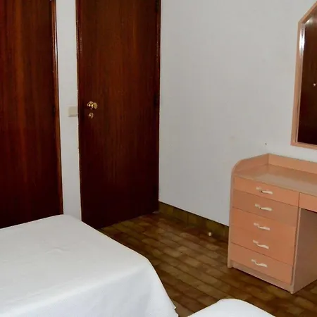 Aparthotel Parque Amendoeiras