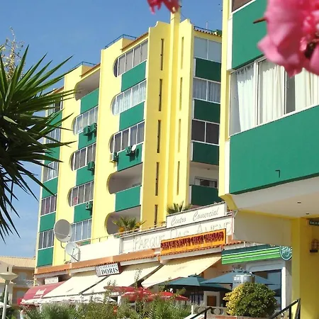 Parque Amendoeiras Aparthotel